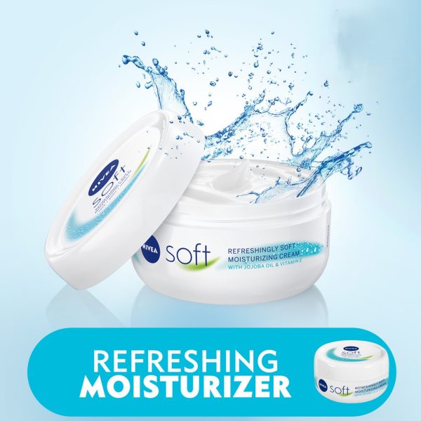 Nivea Soft Refreshingly Moisturising Cream jar for smooth and nourished skin.