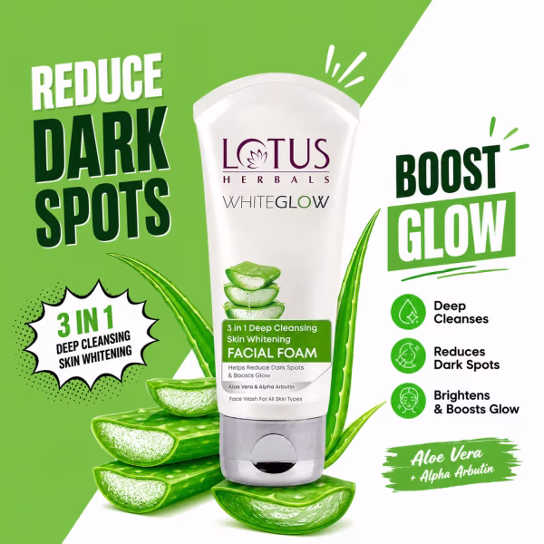Lotus Herbal Whiteglow Facewash