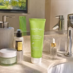 Dot & Key Cica Face Wash
