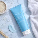Dot & Key Deep Pore Foaming Face Wash